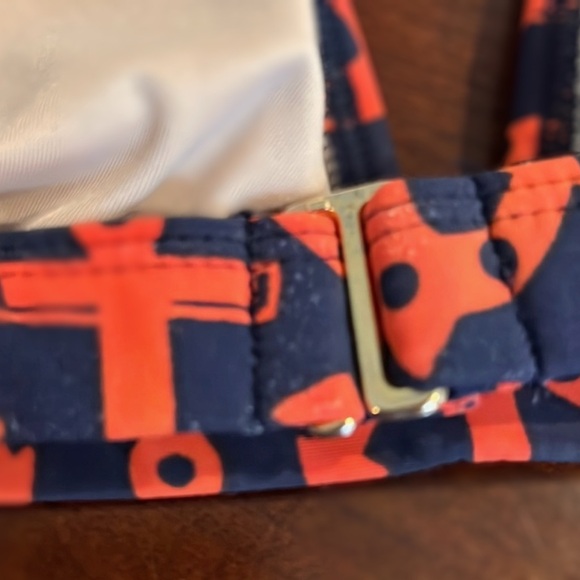 Vineyard Vines Triangle Plunge Swim Bikini Top Navy and Red Anchor Pattern Sz L - Picture 6 of 6